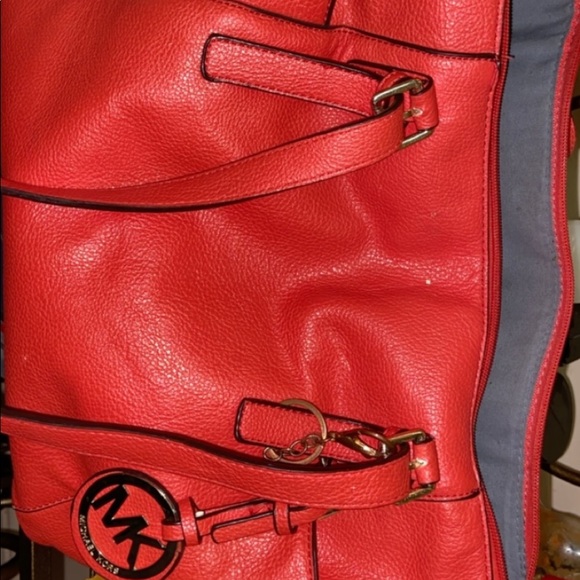 Michael Kors Handbags - Michael kors bag Michael Kors Handbags - Michael kors bag